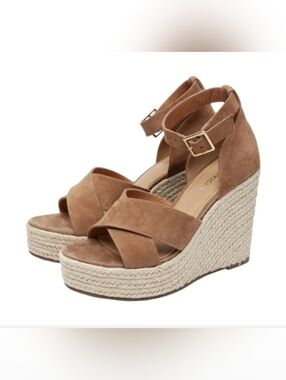 Lisa Vicky Espadrille Platform Wedge Suede Sandals Cognac Tan NIB Size 9.5
